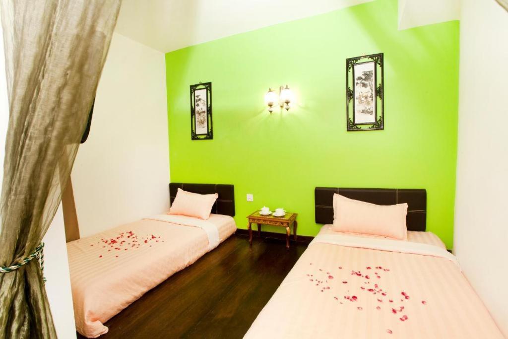 Oyo 90855 Vince Villa Bukit Mertajam Kültér fotó