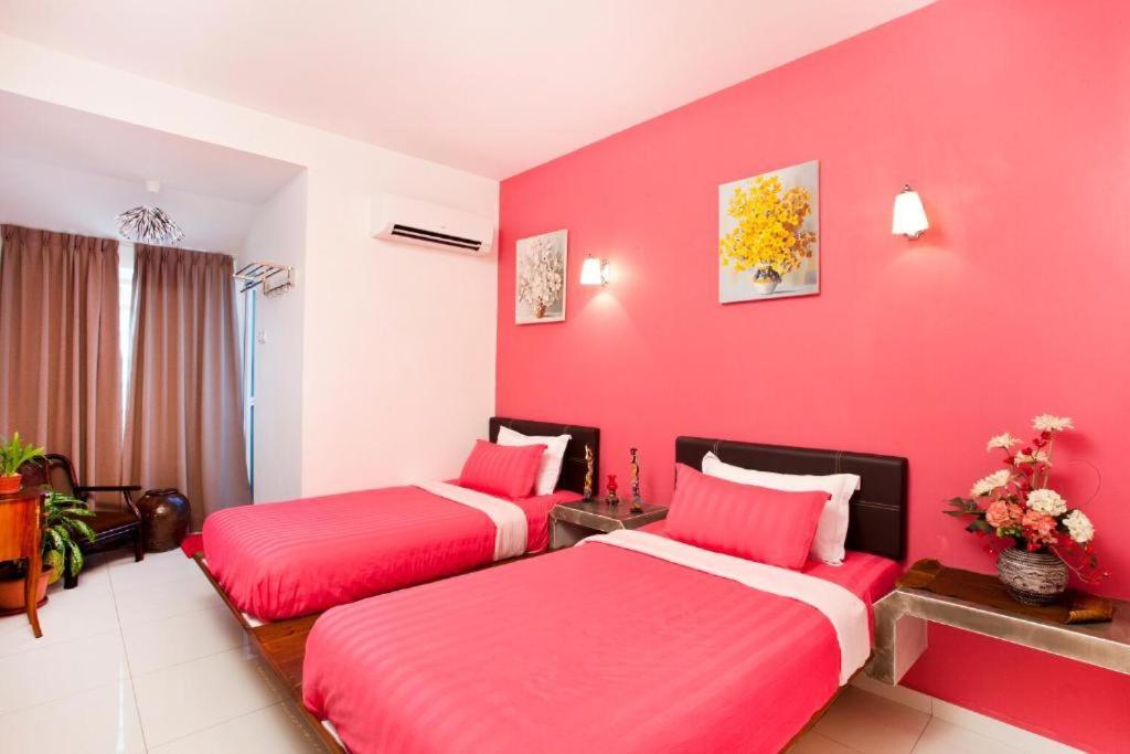 Oyo 90855 Vince Villa Bukit Mertajam Kültér fotó